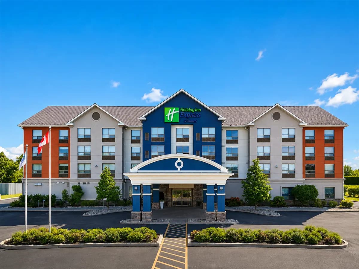 Holiday Inn Express, New Liskeard